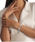 Calvin Klein Sculpted Joia Pulseira Bangle Mulher 35000817 Calvin Klein Sculpted Joia Pulseira Bangle Mulher 35000817