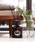 Castelbel Garrafa preta brilhante Portus Cale 2L Frasco Homem DIFBLACK2L Castelbel Garrafa preta brilhante Portus Cale 2L Frasco Homem DIFBLACK2L