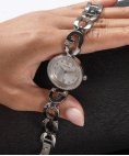 Guess International Women´s Day Box Set Relógio Mulher GW0693L1