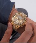 Guess Majestic 40th Anniversary Iconic Glamour Relógio Homem GW0796G2