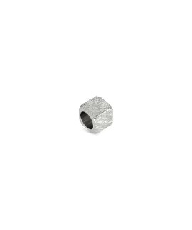 One Note Silver Textured Joia Charm Homem OAMM5104SS